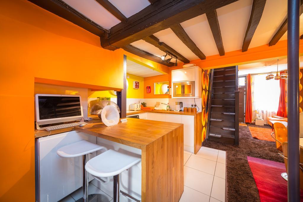 Trembling Madness Apartments York Luaran gambar