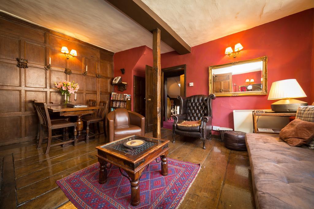 Trembling Madness Apartments York Luaran gambar